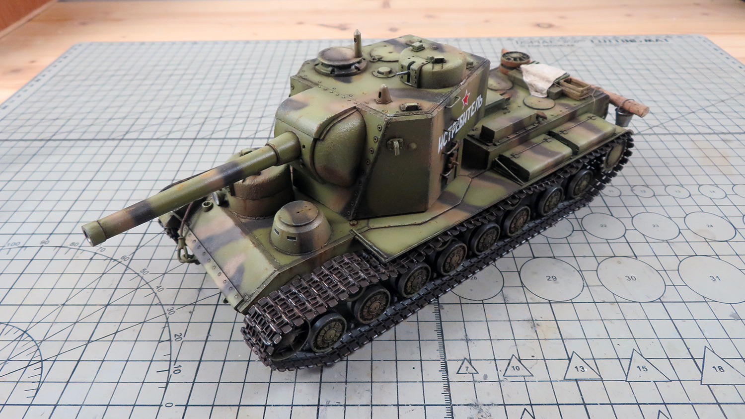 TAKOM KRAZ-6446  & KV-5 スーパーヘビータンク 1/35 TAKOM KRAZ-6446 & KV-5 スーパーヘビータンク 1/35